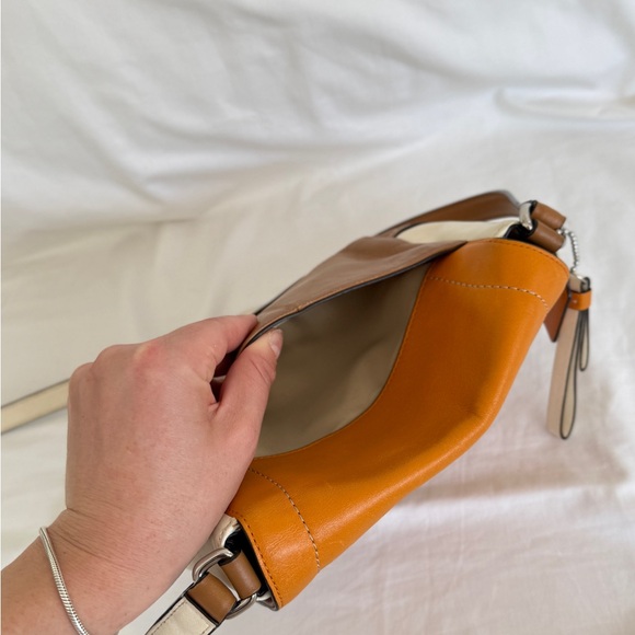 Coach Timeless Tan and Brown Leather Crossbody Bag - Picture 11 of 16